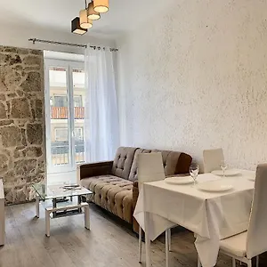Apartment 2-bedrooms аpartment Port With Parking, Nice
