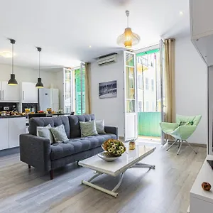  Appartement Guisol - Typical Nice 3 Bedroom Ac Near Port