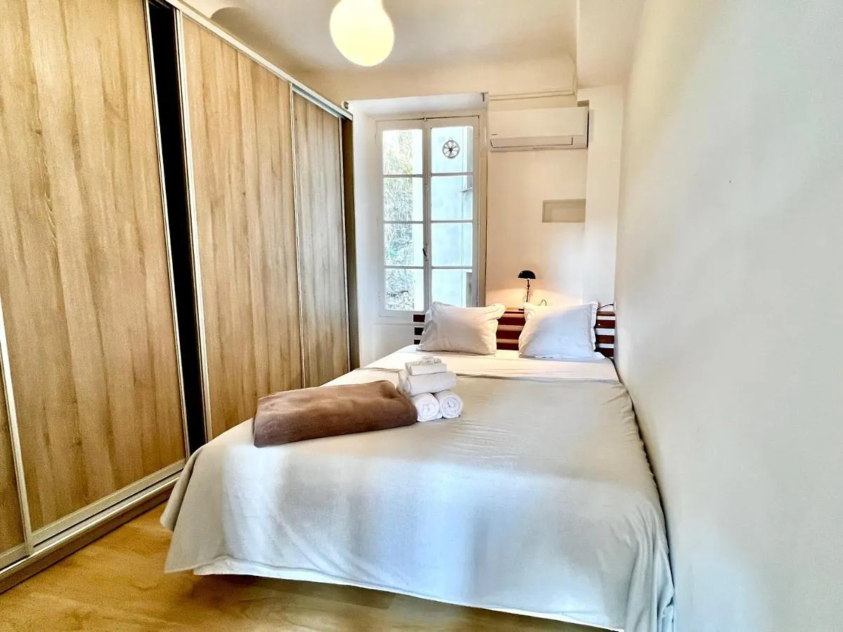 Aparthotel Riviera - Amazing 1 Bedroom Ac- Port Nice - Guynemer Sea View 0*,  France