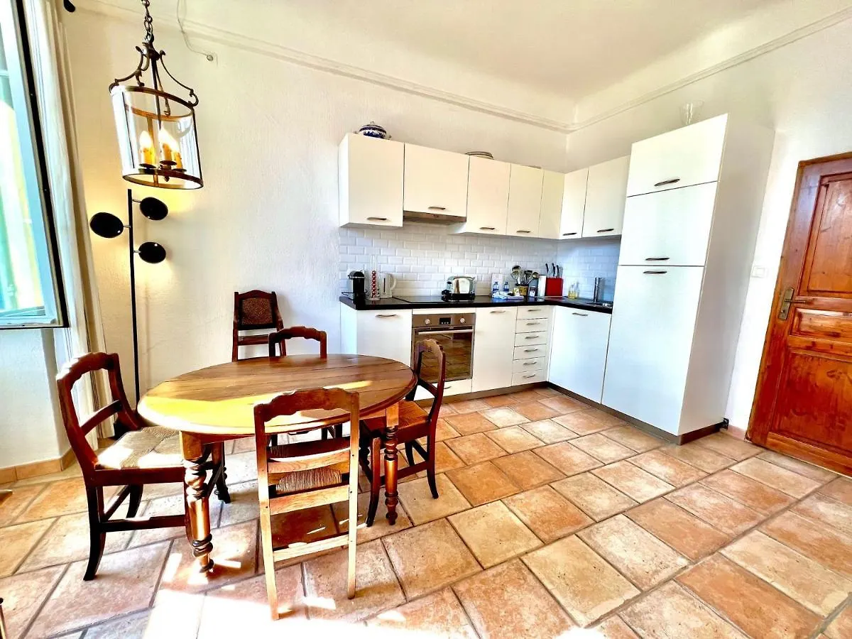 Aparthotel Riviera - Amazing 1 Bedroom Ac- Port Nice - Guynemer Sea View Apartment